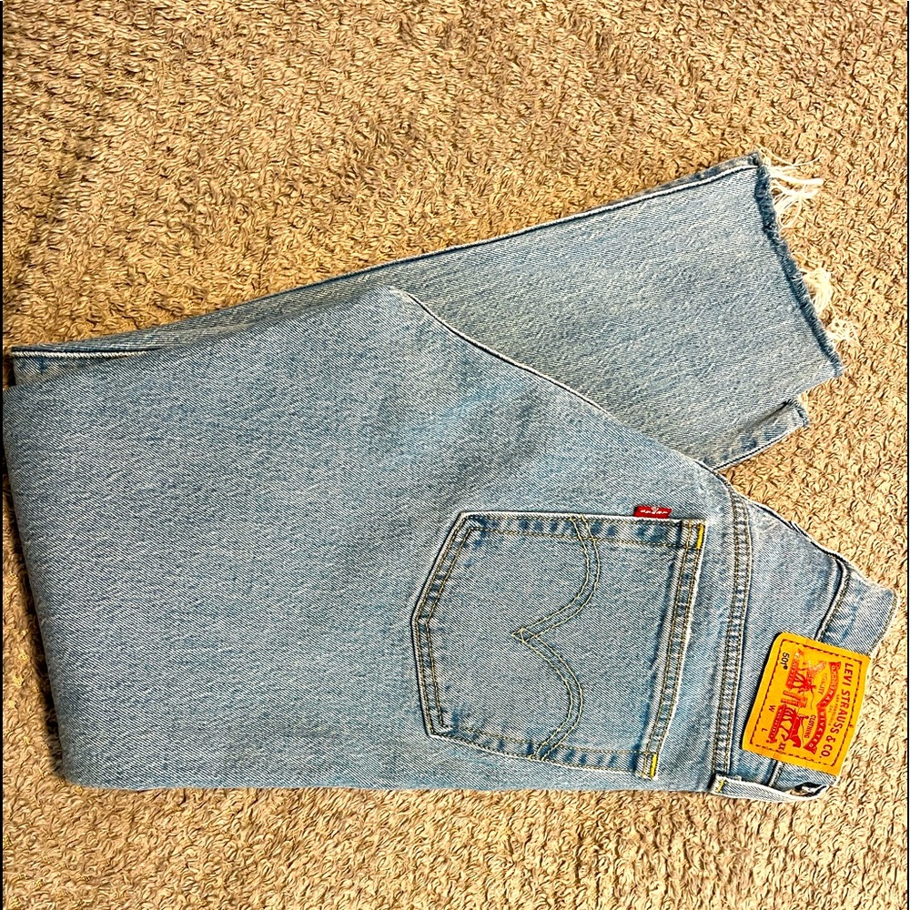 Levi jeans